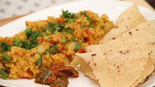 15-Minute Masala Khichdi (Mix Veg) 15-Minute Masala Khichdi (Mix Veg)