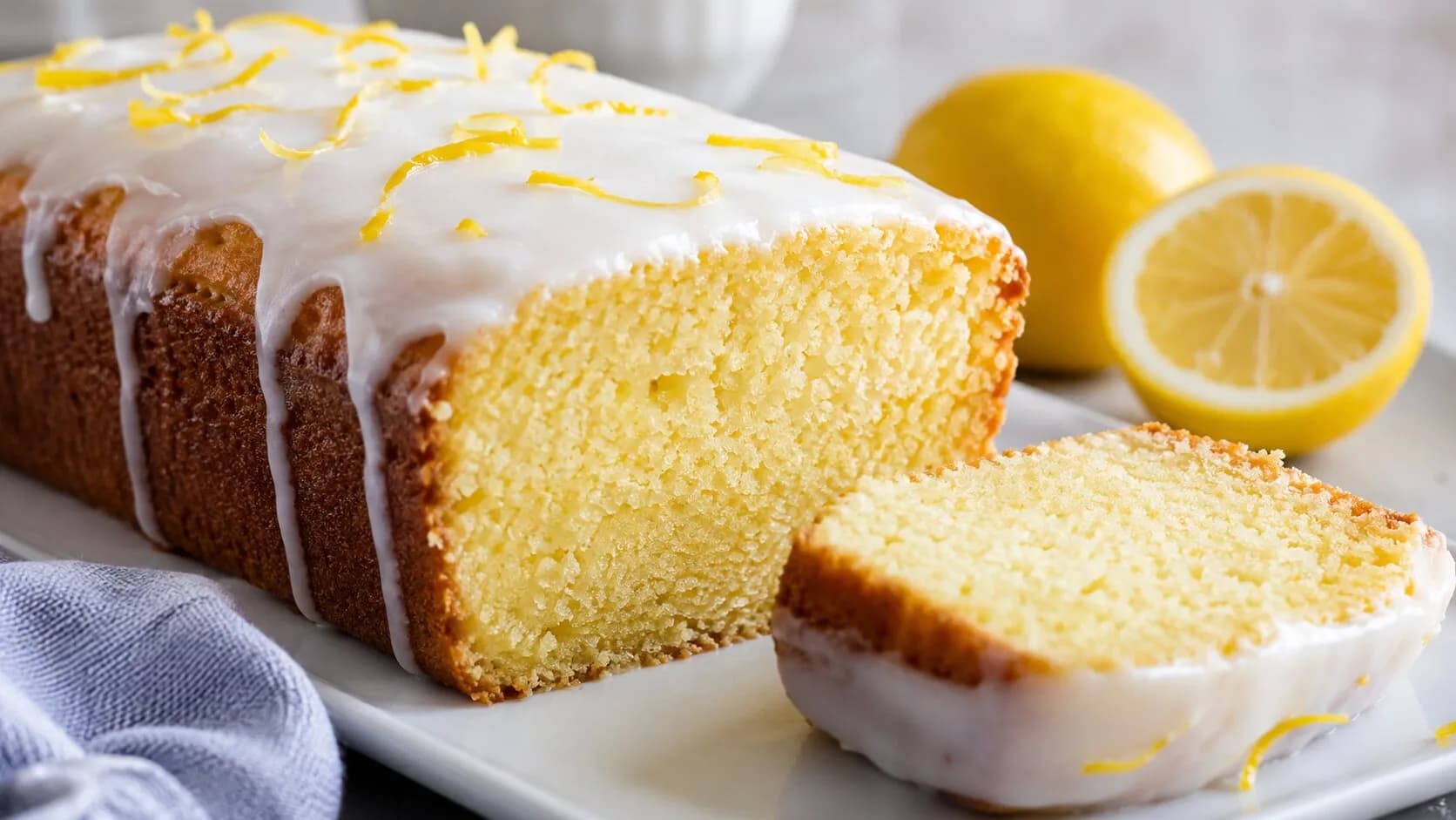 Easy & Moist Lemon Pound Cake Easy & Moist Lemon Pound Cake