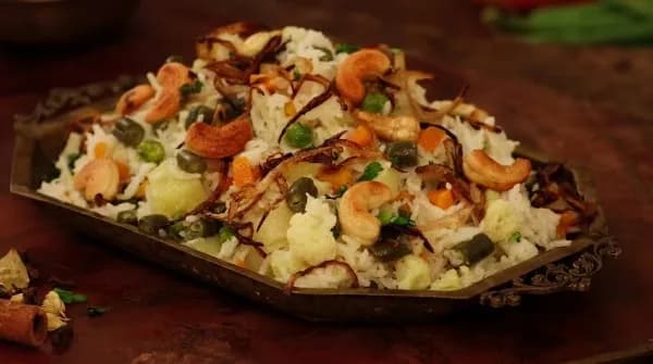 Easy One-Pot Coconut Vegetable Pulao Easy One-Pot Coconut Vegetable Pulao