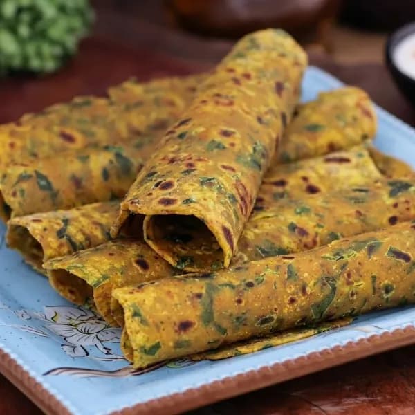 How to Make Gujarati Methi Thepla How to Make Gujarati Methi Thepla