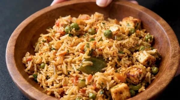 Quick & Easy Vegetable Paneer Pulao Quick & Easy Vegetable Paneer Pulao